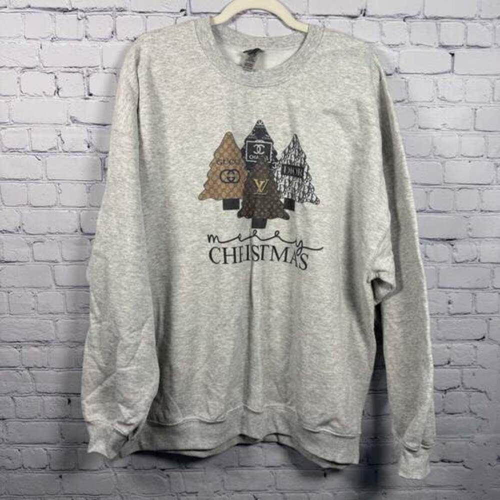 Vintage Christmas Tree Graphic Luxury Logo Sweatshirt - Picture 1 of 4